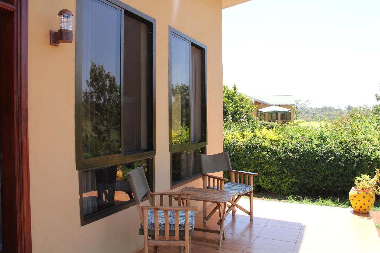 Tanzanice Farm Lodge Karatu Buitenkant foto